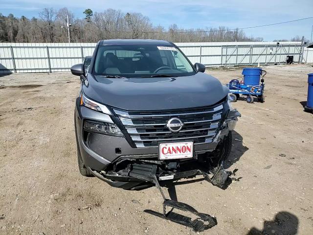 2024 Nissan Rogue - Image 11