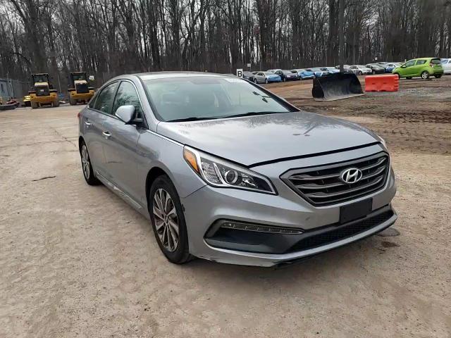 2016 Hyundai Sonata - Image 13