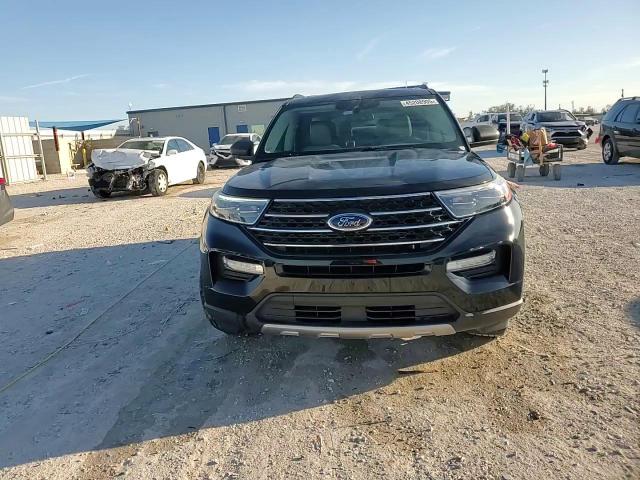 2020 Ford Explorer - Image 17