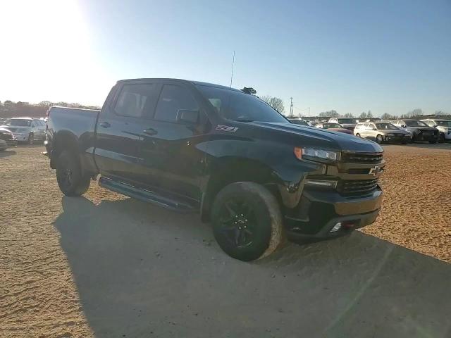 2020 Chevrolet Silverado - Image 13