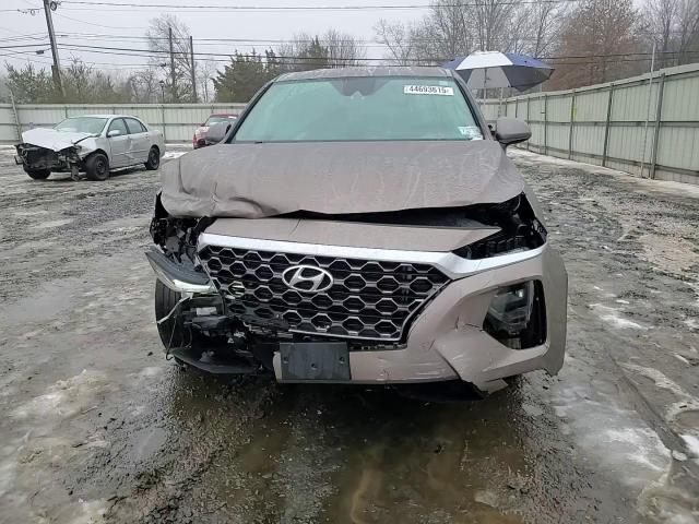 2020 Hyundai Santa Fe - Image 11