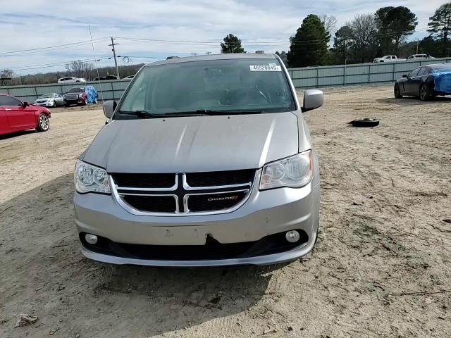 2017 Dodge Caravan - Image 12