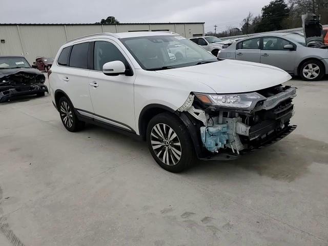 2020 Mitsubishi Outlander - Image 11