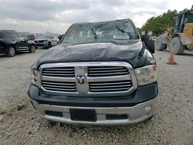 2016 RAM 1500 - Image 13