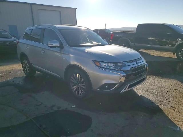 2019 Mitsubishi Outlander - Image 14