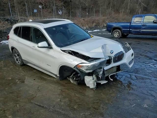 2016 BMW X1 - Image 15