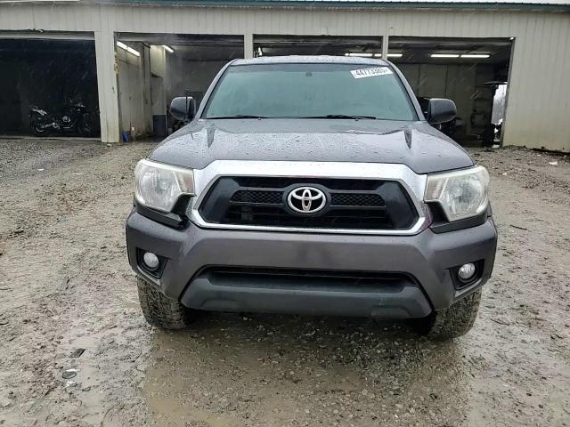2014 Toyota Tacoma - Image 13