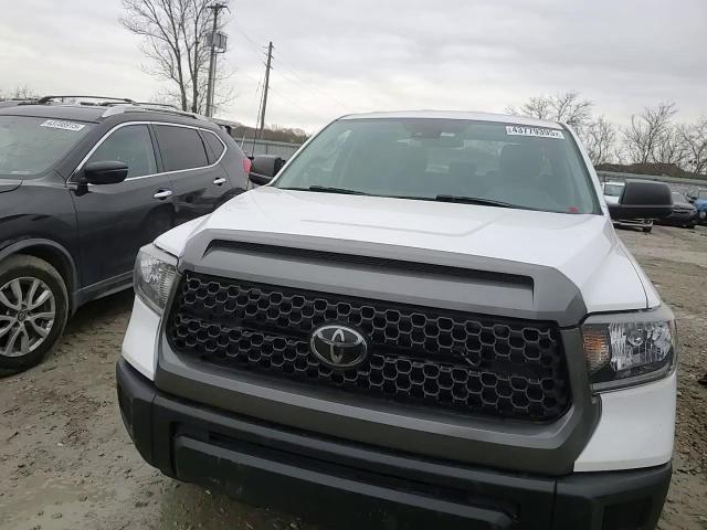 2019 Toyota Tundra - Image 11