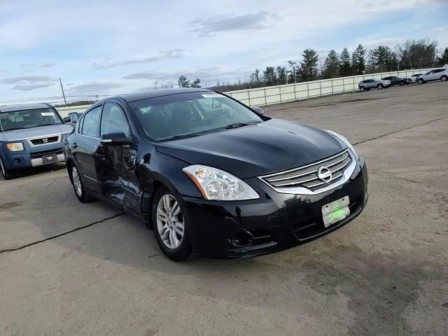 2010 Nissan Altima - Image 11