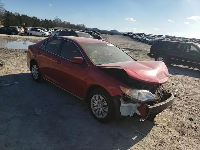 2014 Toyota Camry - Image 11