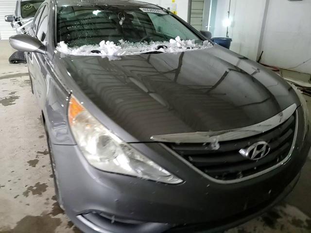 2014 Hyundai Sonata - Image 10