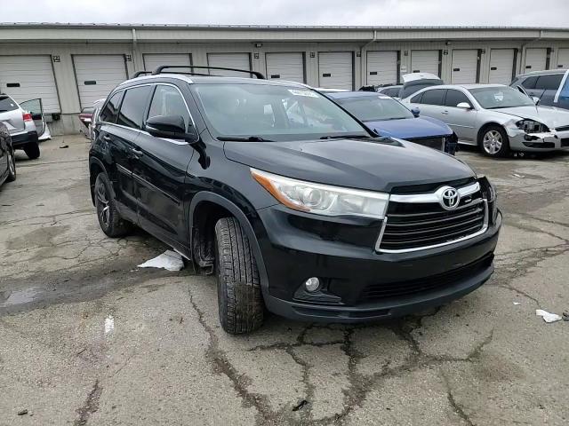 2016 Toyota Highlander - Image 12