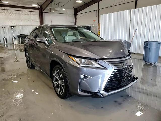 2016 Lexus RX - Image 14