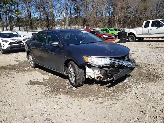 2013 Toyota Camry - Image 13