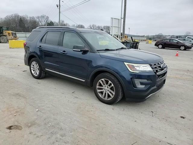 2017 Ford Explorer - Image 12