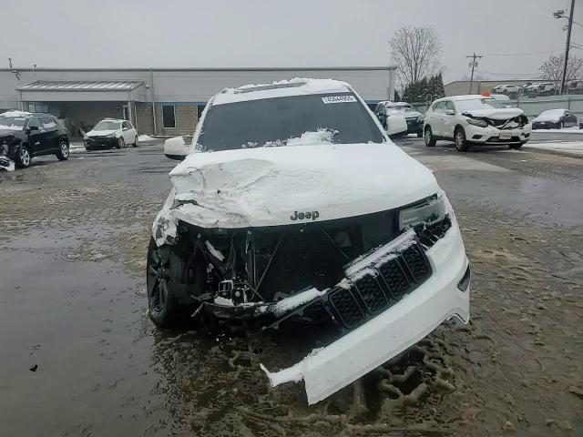 2020 Jeep Grand Cherokee - Image 10