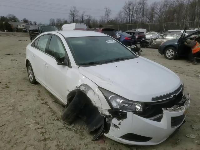 2014 Chevrolet Cruze - Image 10