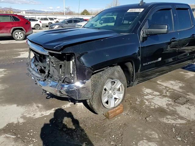 2017 Chevrolet Silverado - Image 13