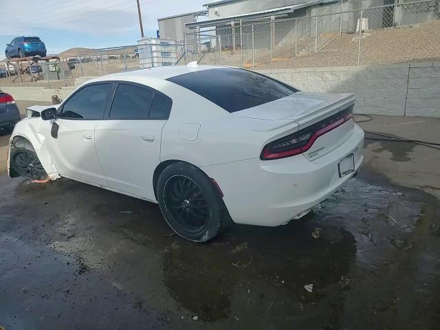 2016 Dodge Charger - Image 13