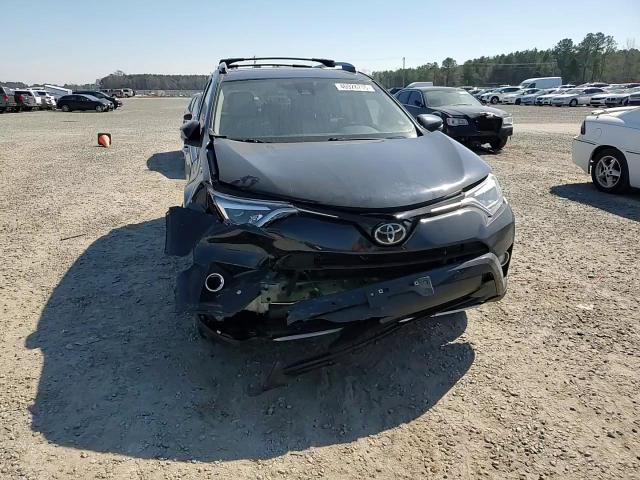 2017 Toyota RAV 4 - Image 12