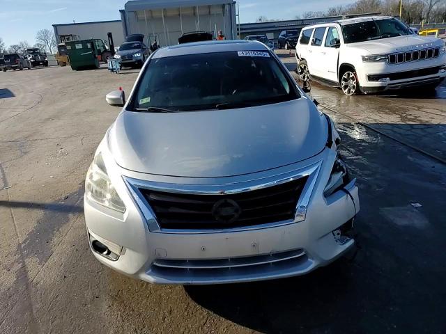 2015 Nissan Altima - Image 13