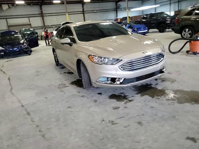 2017 Ford Fusion - Image 13