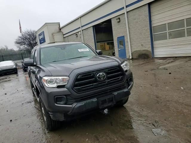 2018 Toyota Tacoma - Image 11