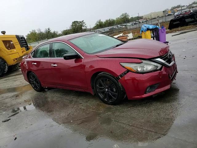 2017 Nissan Altima - Image 10