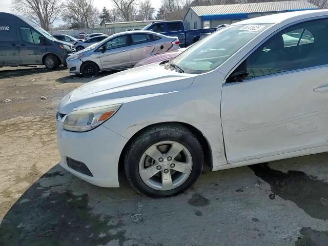 2015 Chevrolet Malibu - Image 11