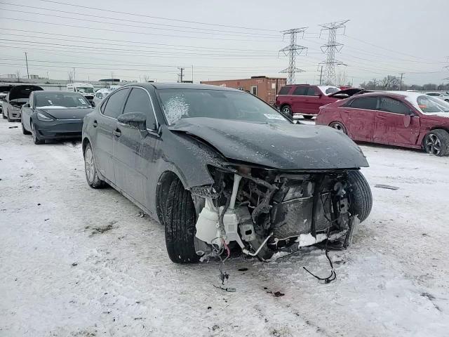 2013 Lexus ES - Image 11