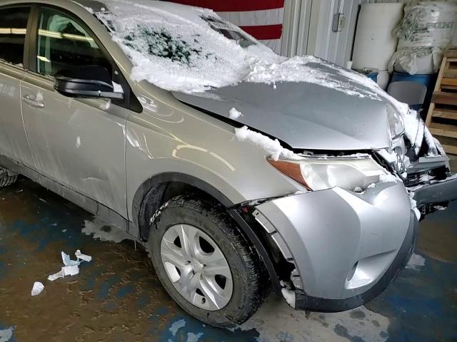 2015 Toyota RAV 4 - Image 11