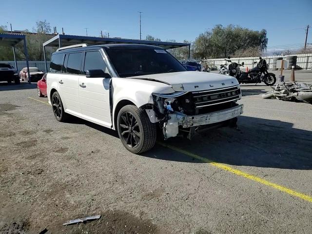 2016 Ford Flex - Image 15