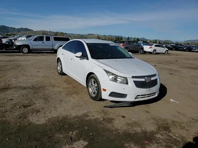 2013 Chevrolet Cruze - Image 10