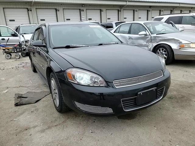 2011 Chevrolet Impala - Image 11