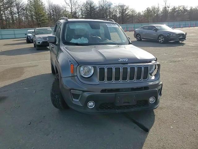 2020 Jeep Renegade - Image 12