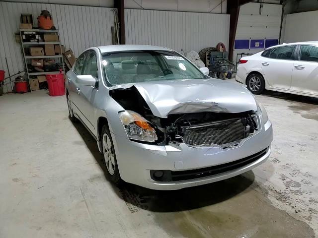 2008 Nissan Altima - Image 10
