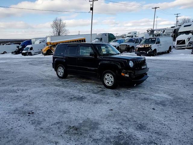 2013 Jeep Liberty (Patriot) - Image 14