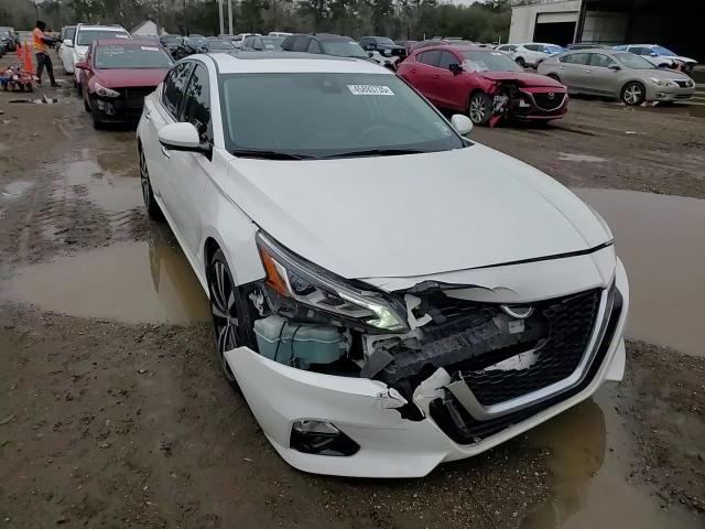 2019 Nissan Altima - Image 11