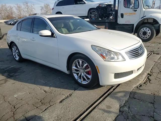 2009 Infiniti G - Image 11