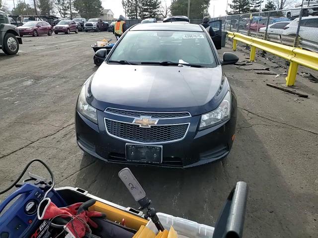 2014 Chevrolet Cruze - Image 10
