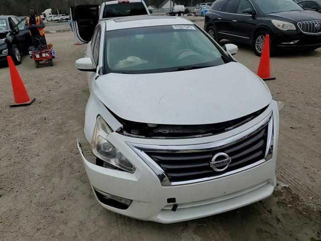 2014 Nissan Altima - Image 10