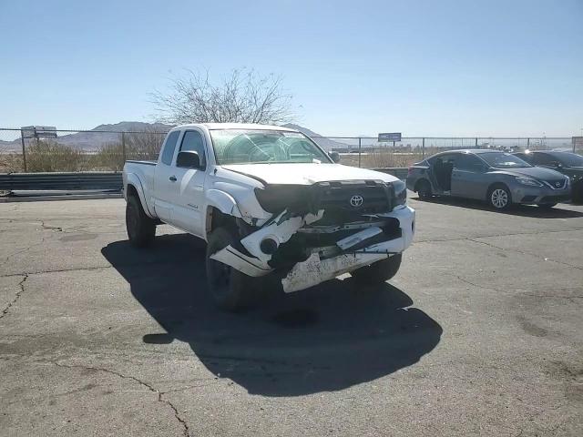 2008 Toyota Tacoma - Image 10
