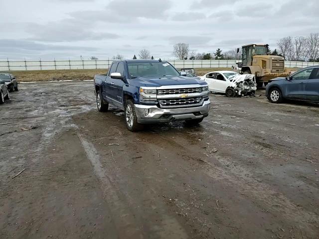 2016 Chevrolet Silverado - Image 10