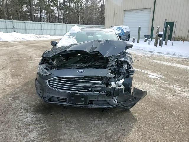 2020 Ford Fusion - Image 11