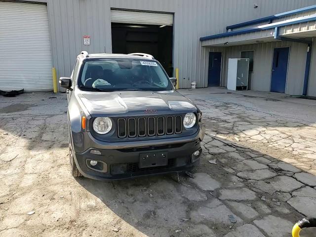 2016 Jeep Renegade - Image 11