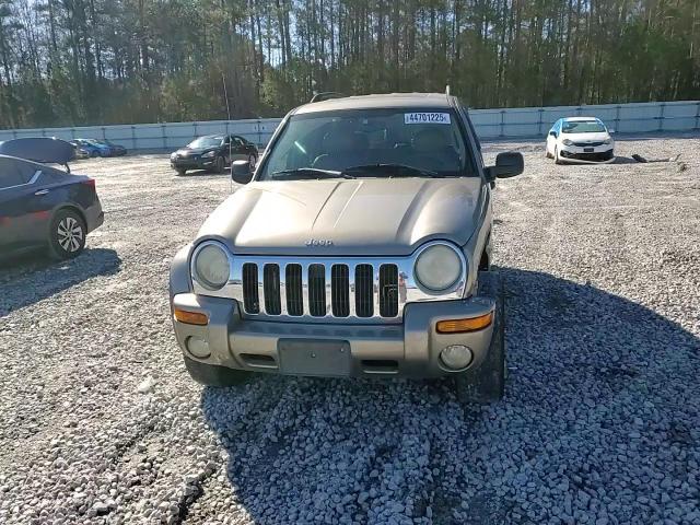 2004 Jeep Liberty (North America) - Image 10