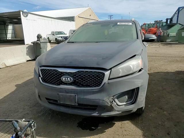 2018 Kia Sorento - Image 12