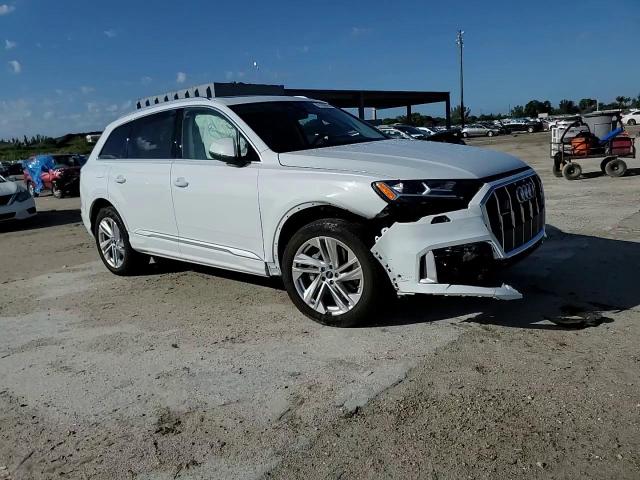 2024 Audi Q7 - Image 11
