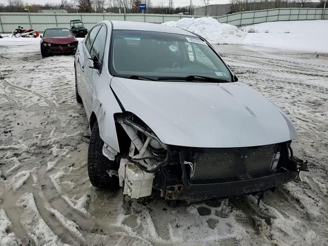 2011 Nissan Altima - Image 11