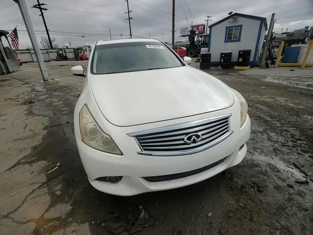 2013 Infiniti G - Image 10